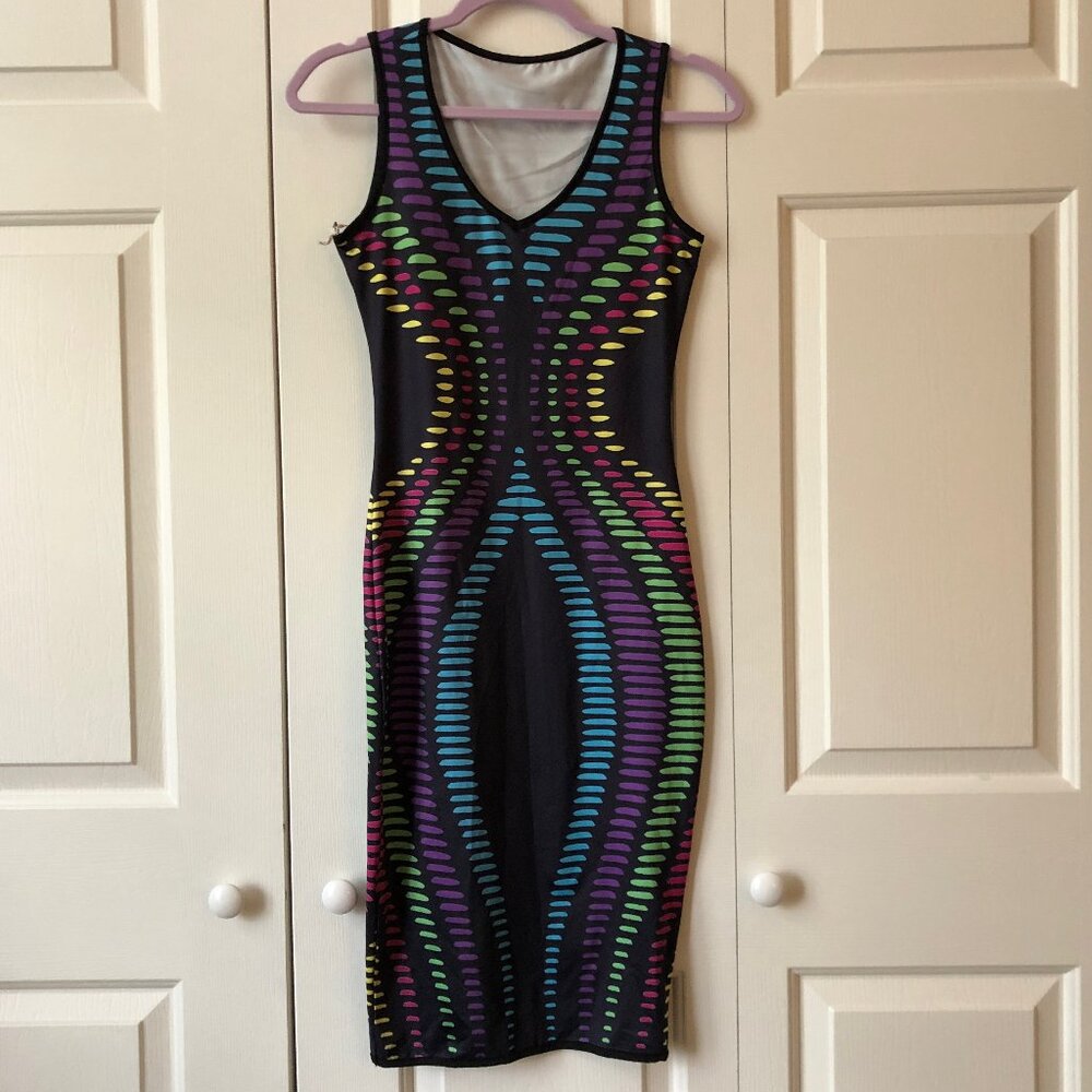 Colorful dotted body con dress